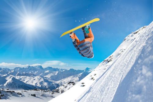 ludys-reizen-wintersport-snowboards-02